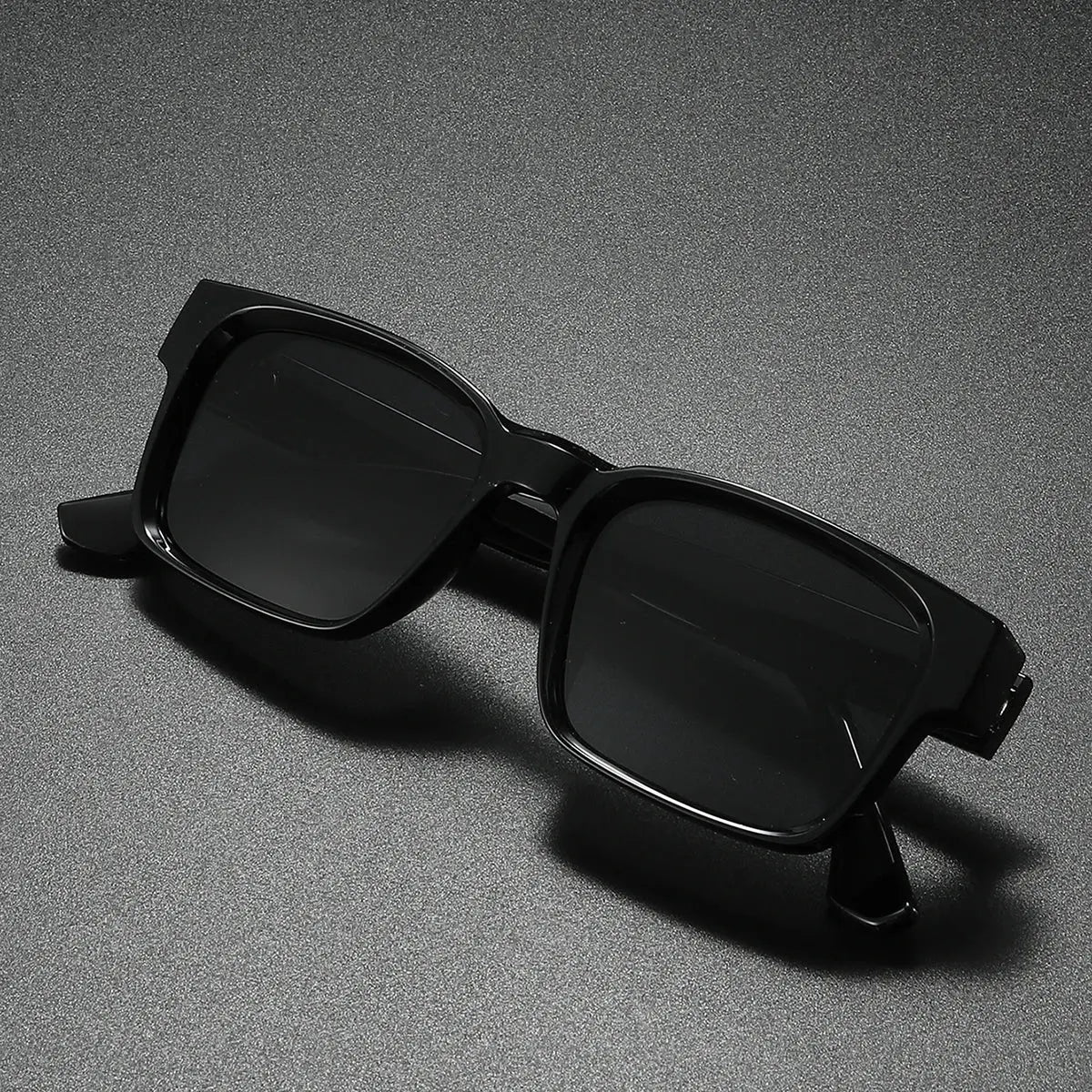  ARNI DOME Square Polarized Sunglasses tortoiseshell frame, polarized lens detail